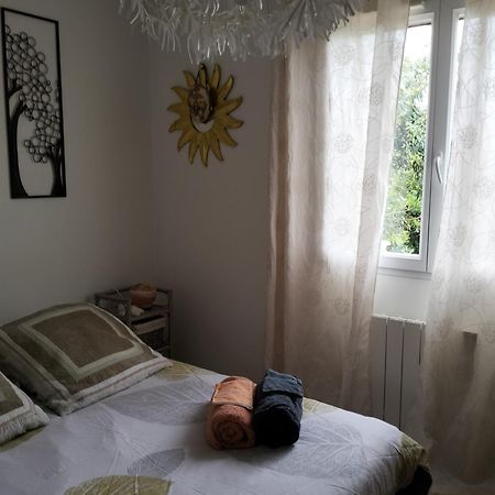 Chez Isa Apartment Massilly Ngoại thất bức ảnh